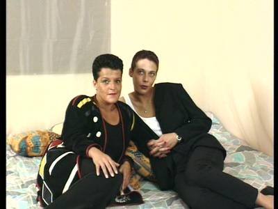 Deutsches Frauenduo beim Erotikcasting